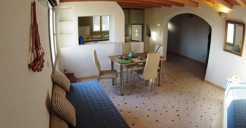 Arokaria Hideaway Suites Krotiri Cameră foto