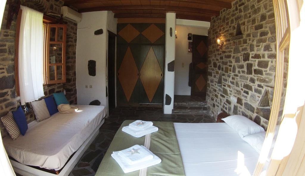Arokaria Hideaway Suites Krotiri Cameră foto
